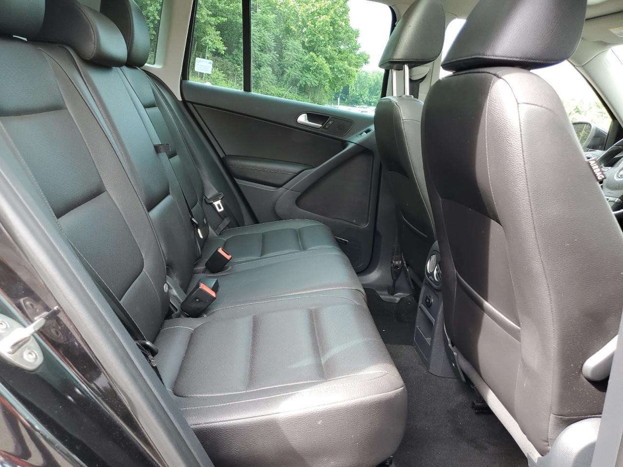 WVGBV7AX6FW511518 2015 Volkswagen Tiguan S