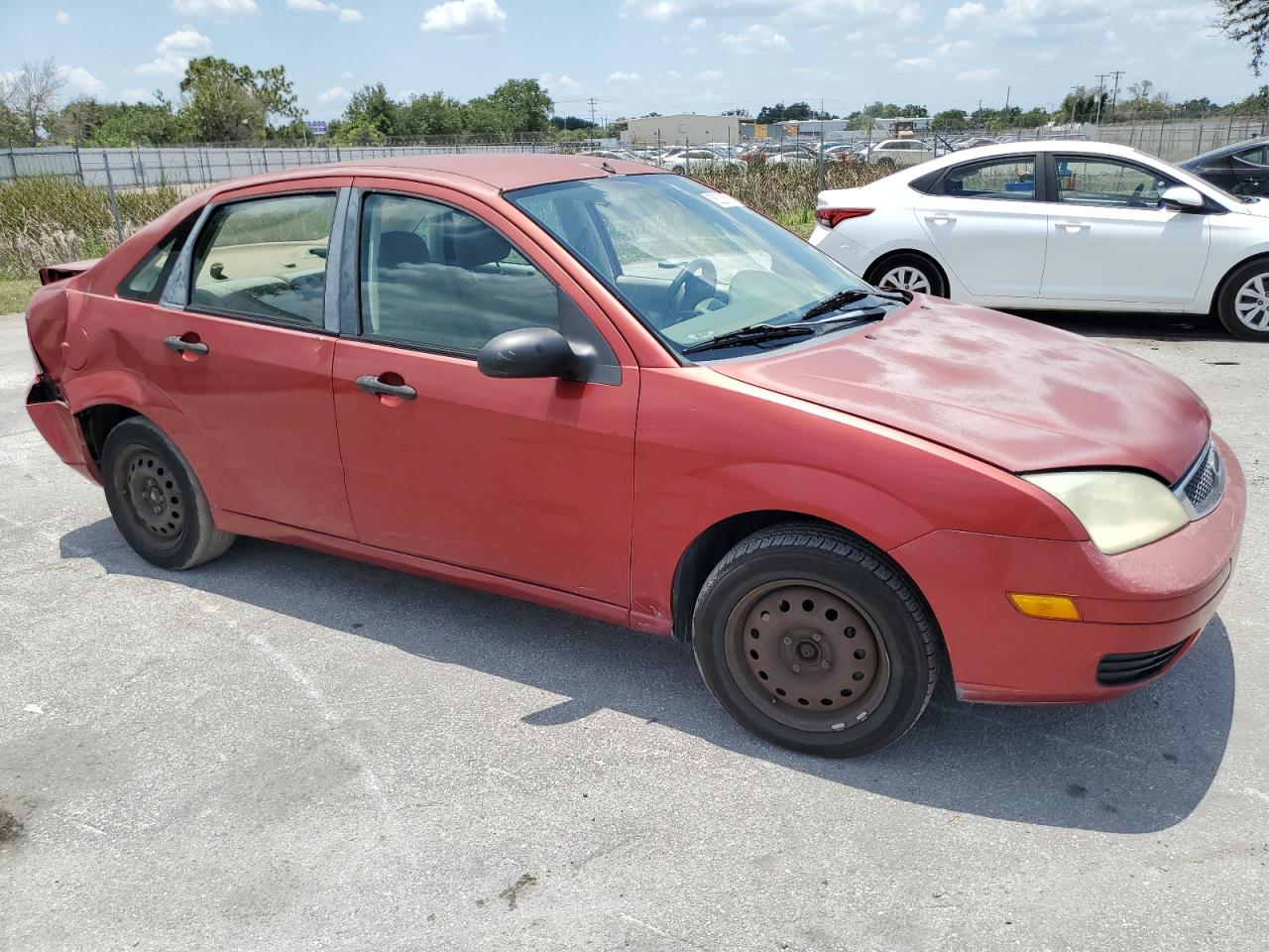 1FAHP34N85W256189 2005 Ford Focus Zx4