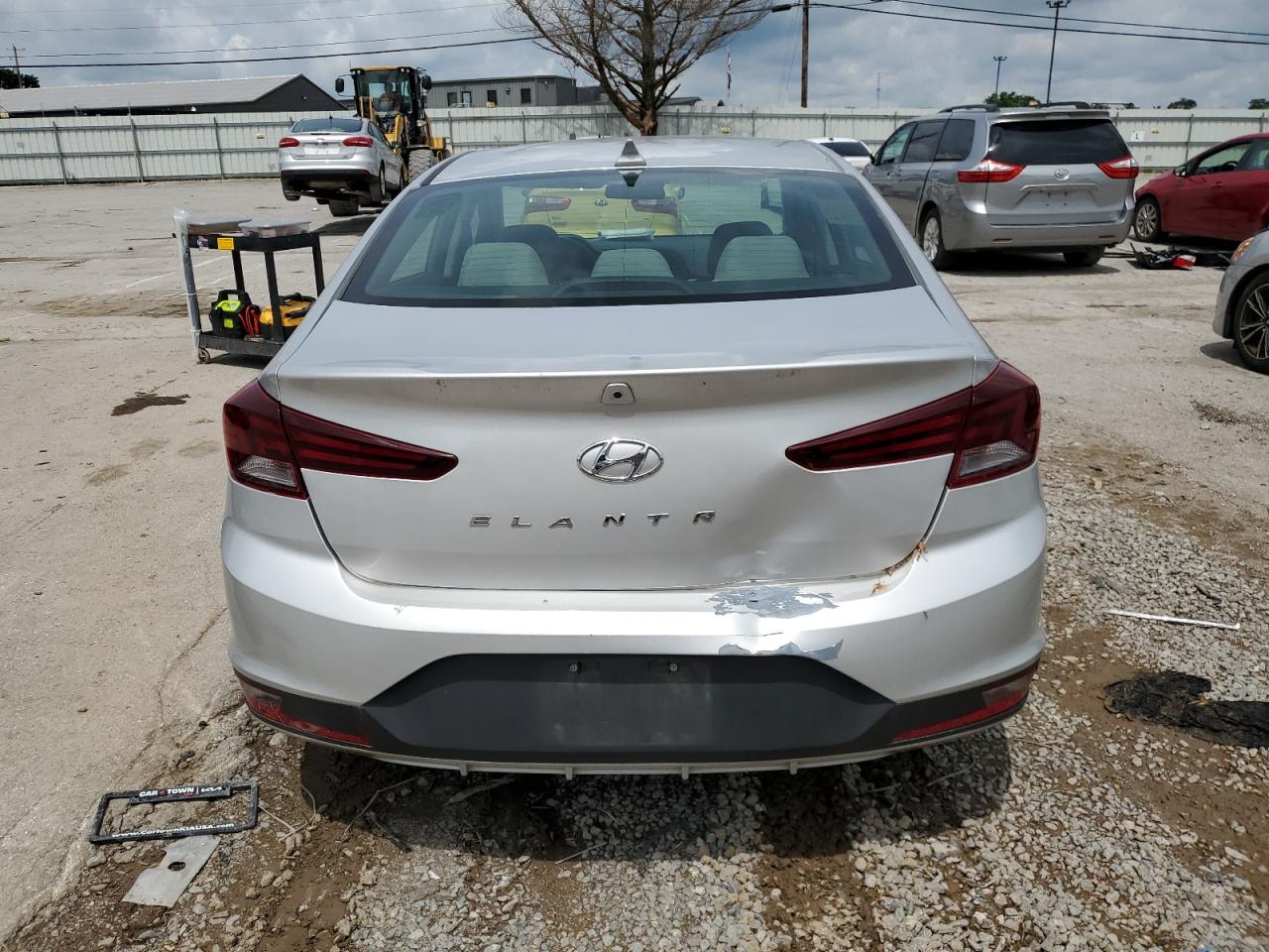 5NPD84LF2KH456895 2019 Hyundai Elantra Sel