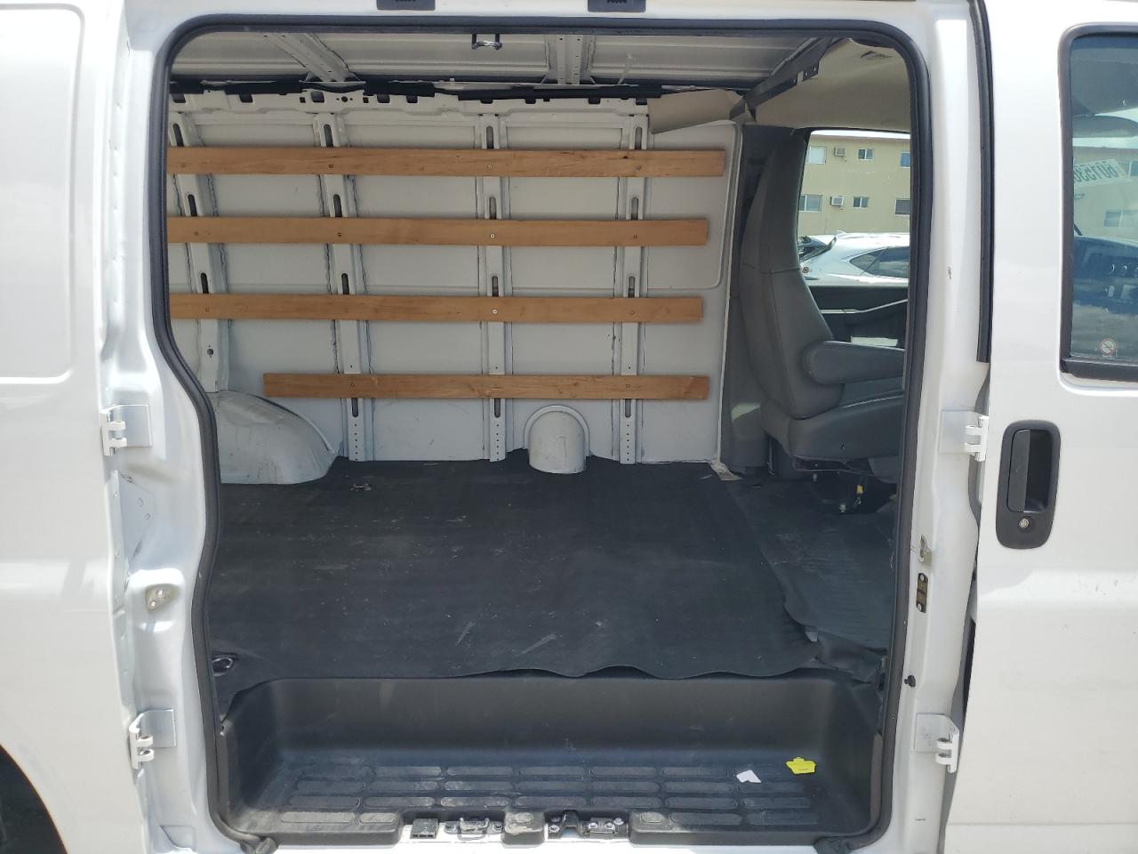 1GTW7AFP3N1265111 2022 GMC Savana G2500