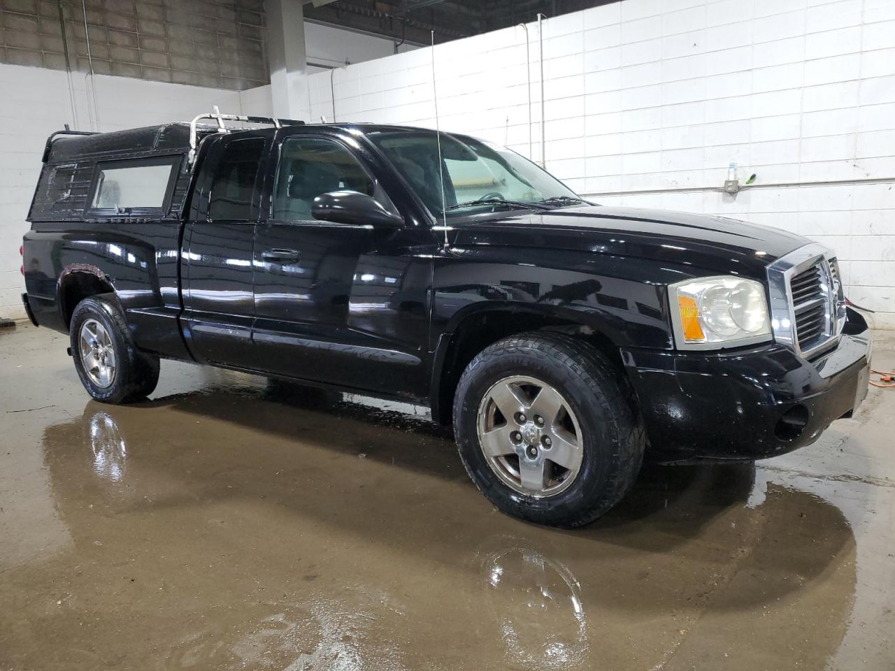 1D7HE42K95S165430 2005 Dodge Dakota Slt