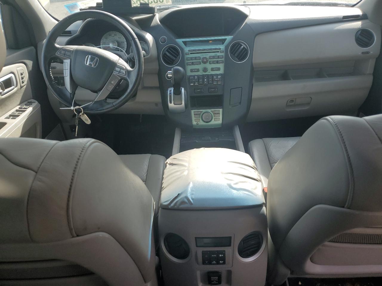 5FNYF4H83AB003898 2010 Honda Pilot Touring