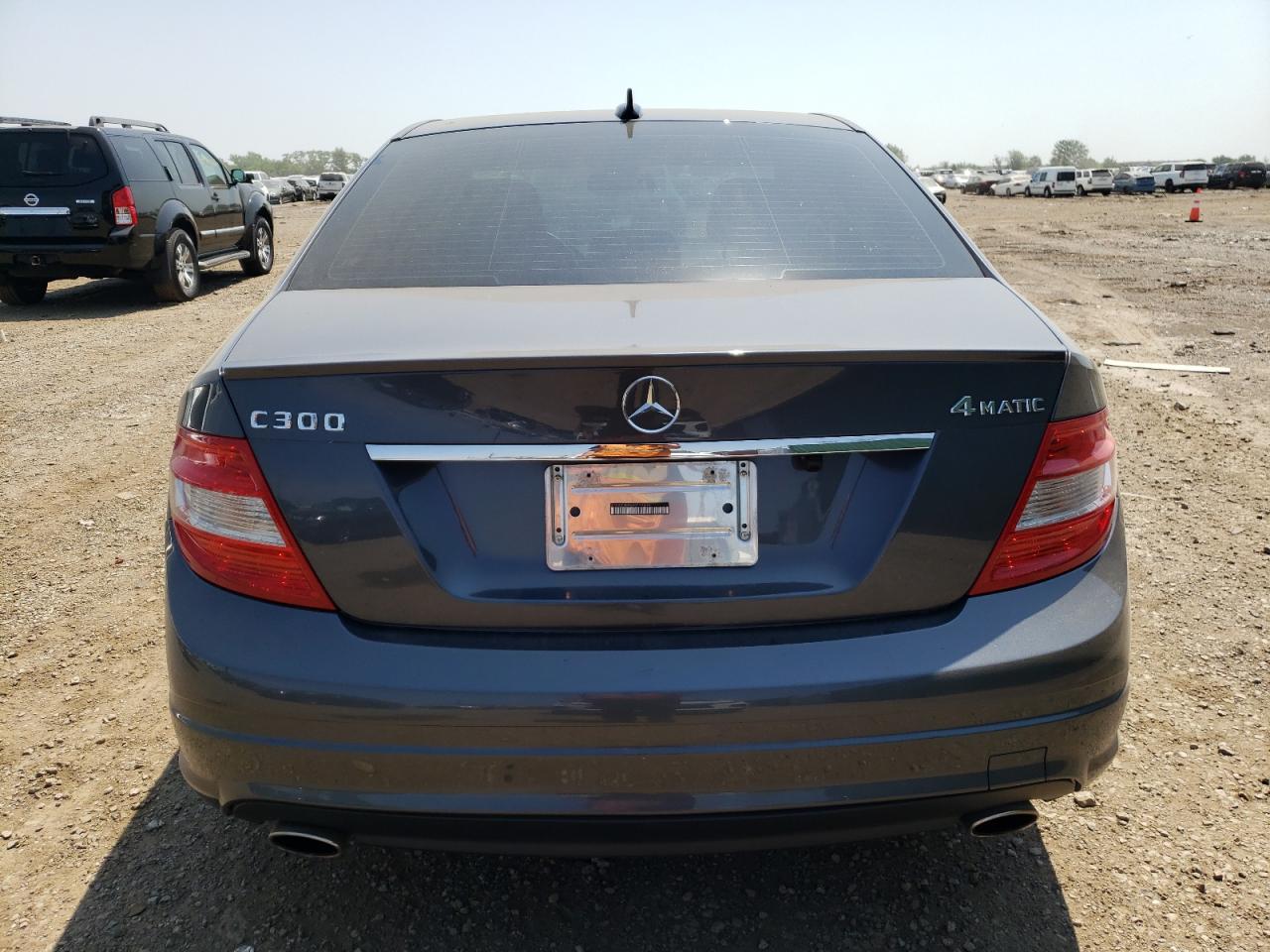 WDDGF8BB6AR129633 2010 Mercedes-Benz C 300 4Matic