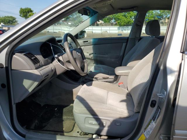 2004 Toyota Camry Le VIN: 4T1BF30K34U572572 Lot: 58684684