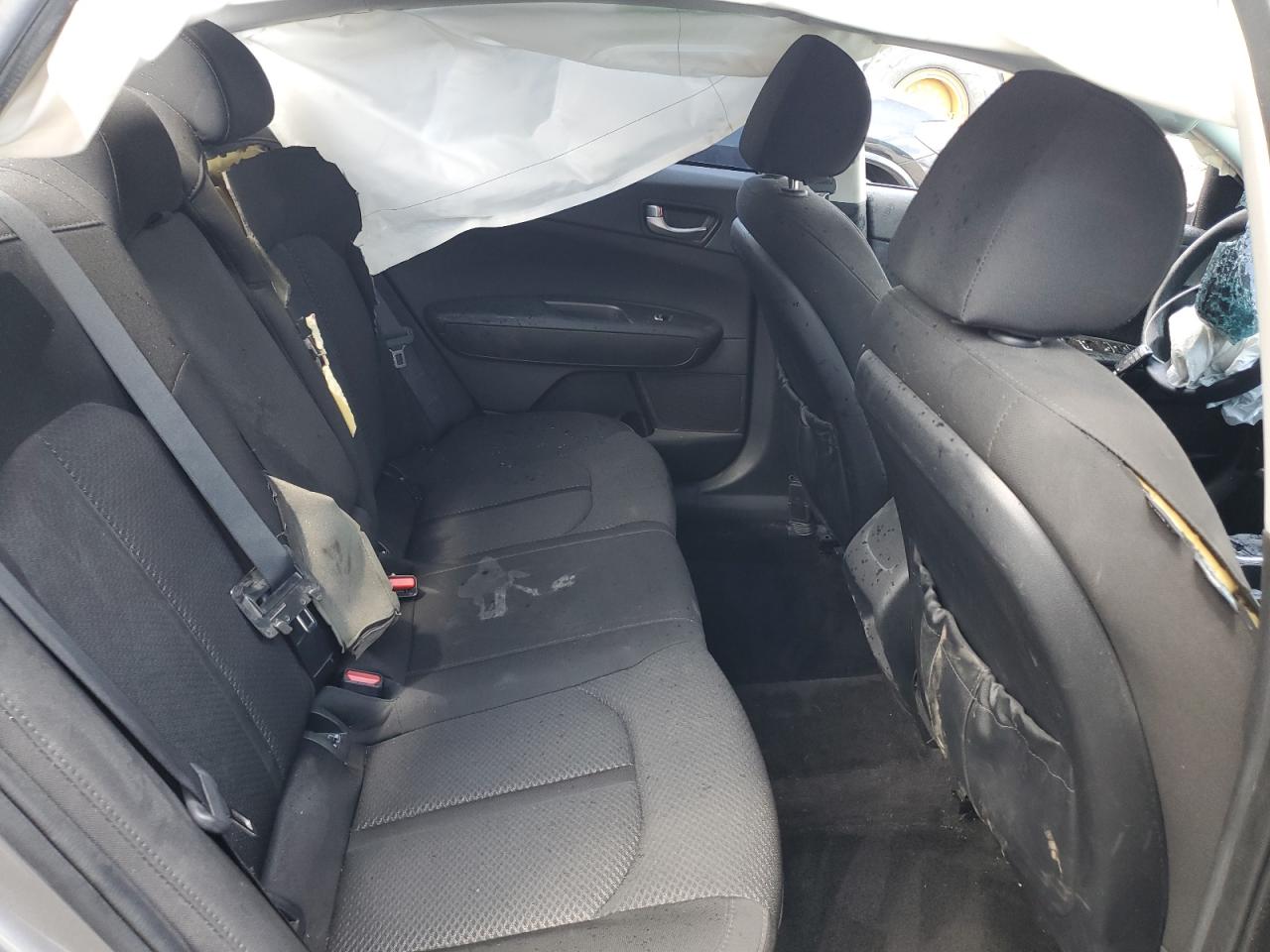 5XXGT4L32JG250410 2018 Kia Optima Lx