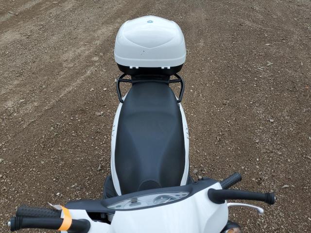 2009 PIAGGIO MOTORCYCLE - ZAPM578F394001653