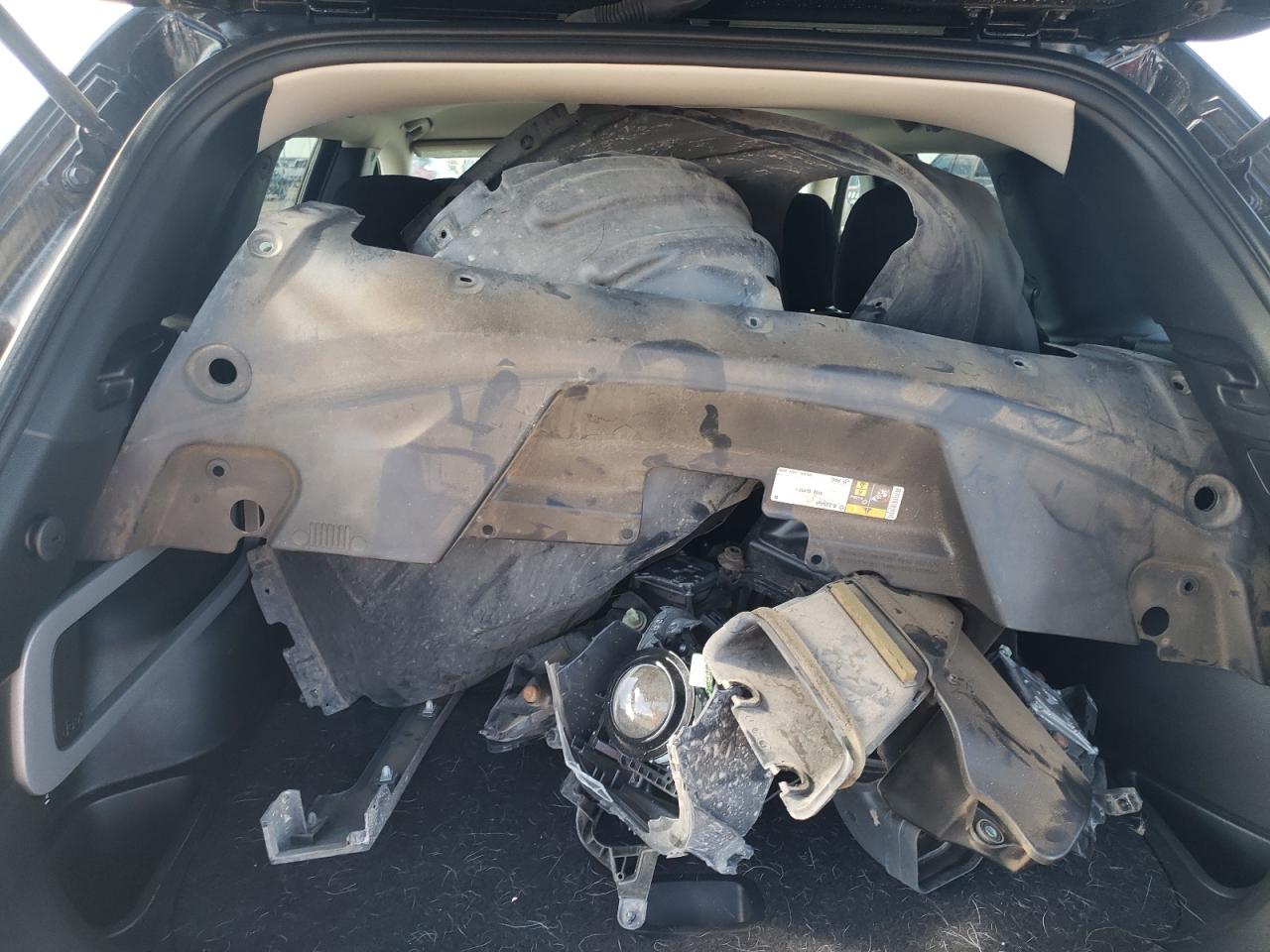 1C4PJLAB0HW547906 2017 Jeep Cherokee Sport