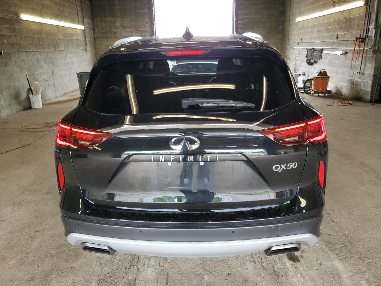 3PCAJ5M30KF101689 2019 Infiniti Qx50 Essential