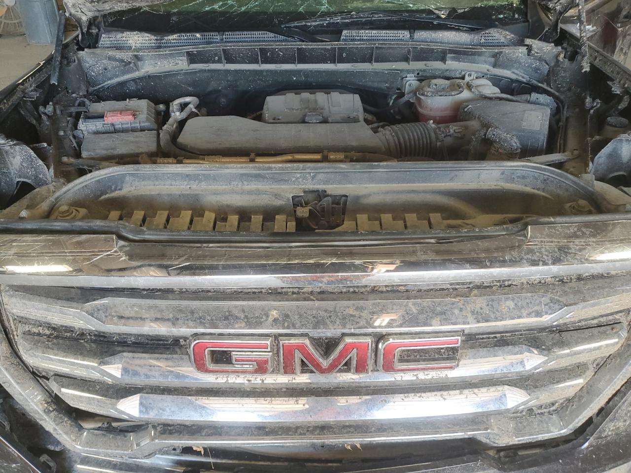 1GTP8BEKXKZ138978 2019 GMC Sierra C1500 Sle