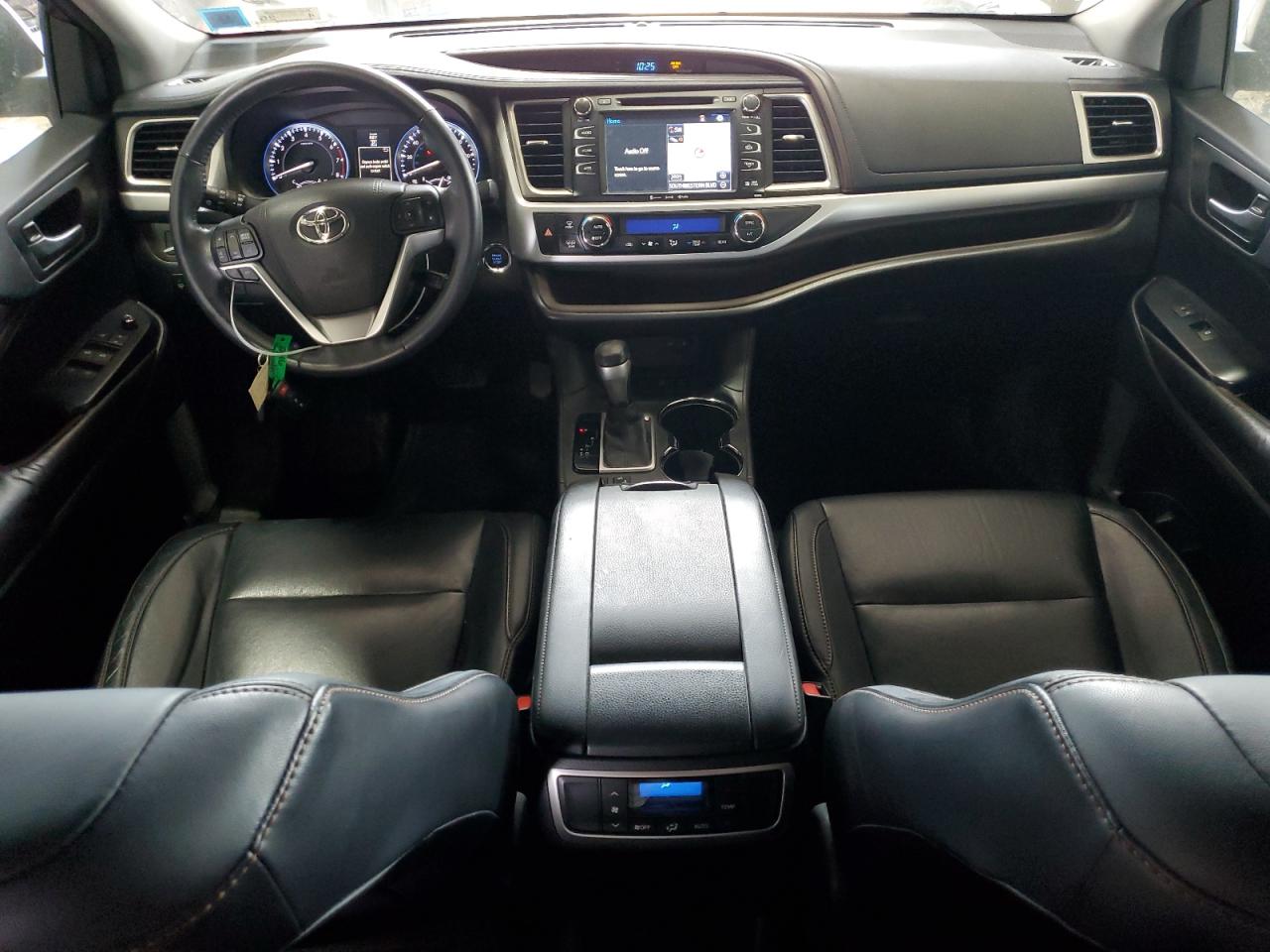 5TDJKRFH6GS241147 2016 Toyota Highlander Xle