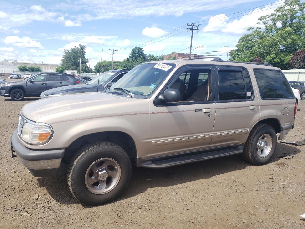 1FMZU34EXWZC02864 1998 Ford Explorer