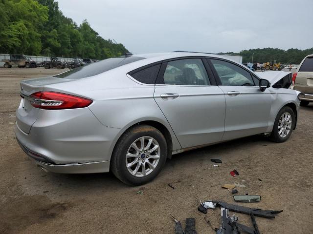 2018 Ford Fusion S VIN: 3FA6P0G70JR261046 Lot: 59840634