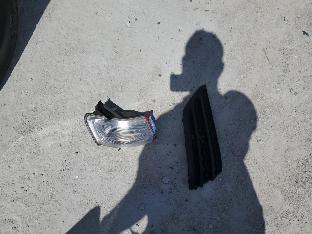 5FNYF5H59JB010060 2018 Honda Pilot Exl