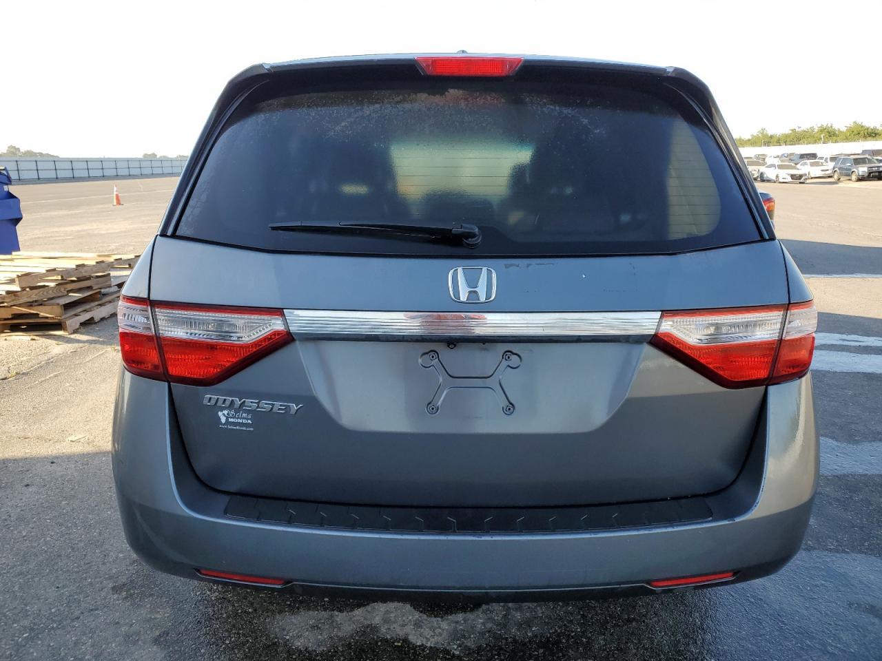 5FNRL5H61CB112655 2012 Honda Odyssey Exl