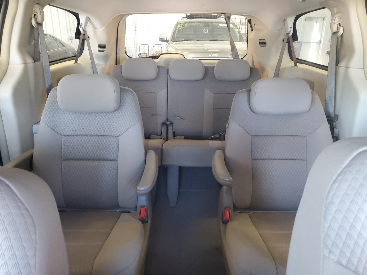 2A8HR54P98R838535 2008 Chrysler Town & Country Touring