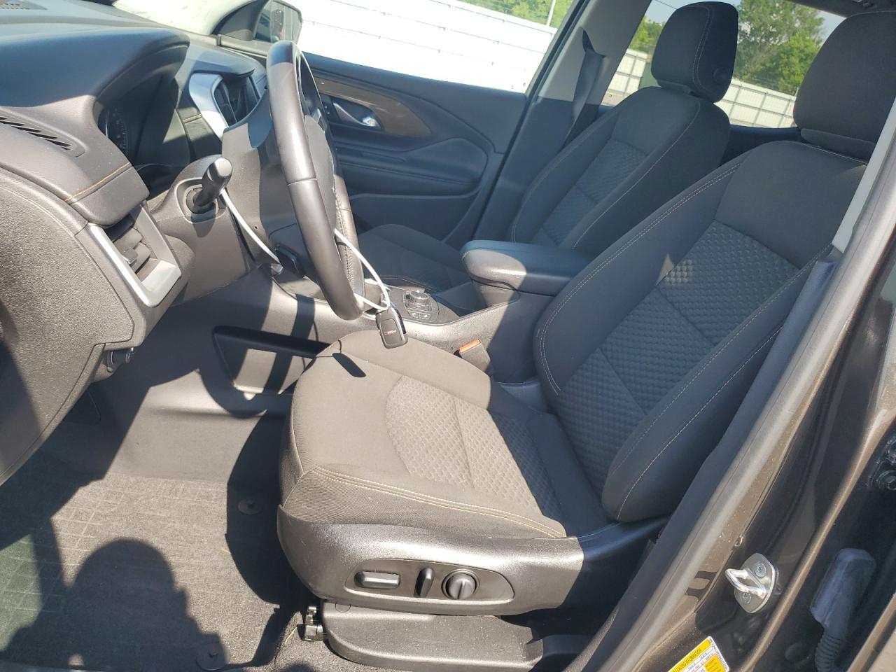 3GKALMEV9KL213935 2019 GMC Terrain Sle