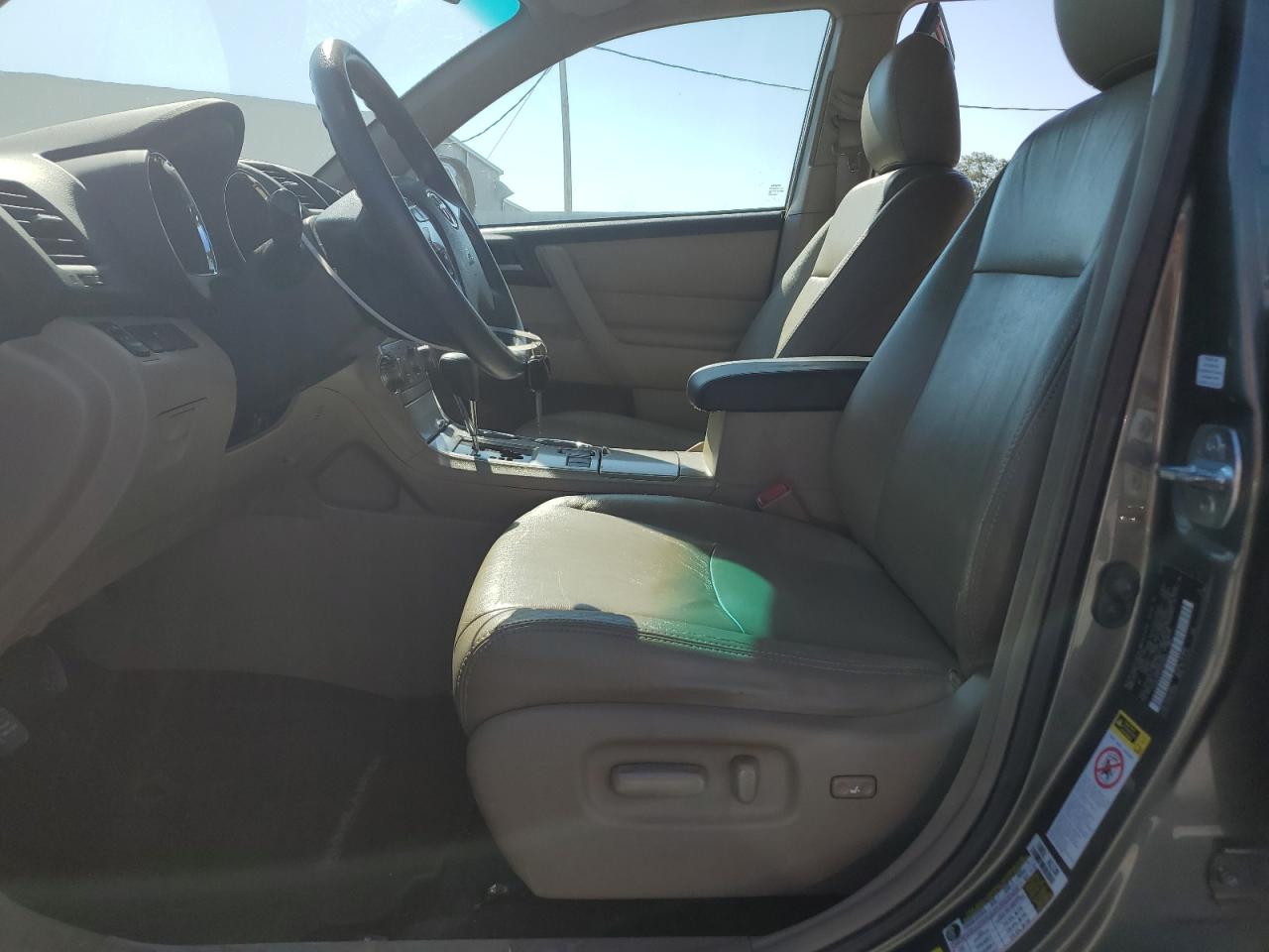 5TDZA3EH5CS025644 2012 Toyota Highlander Base