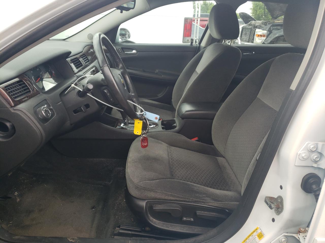 2G1WB5E34C1127842 2012 Chevrolet Impala Lt