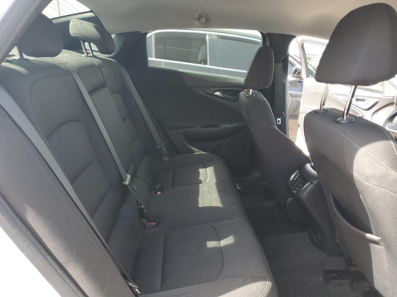 1G1ZD5ST6LF036057 2020 Chevrolet Malibu Lt