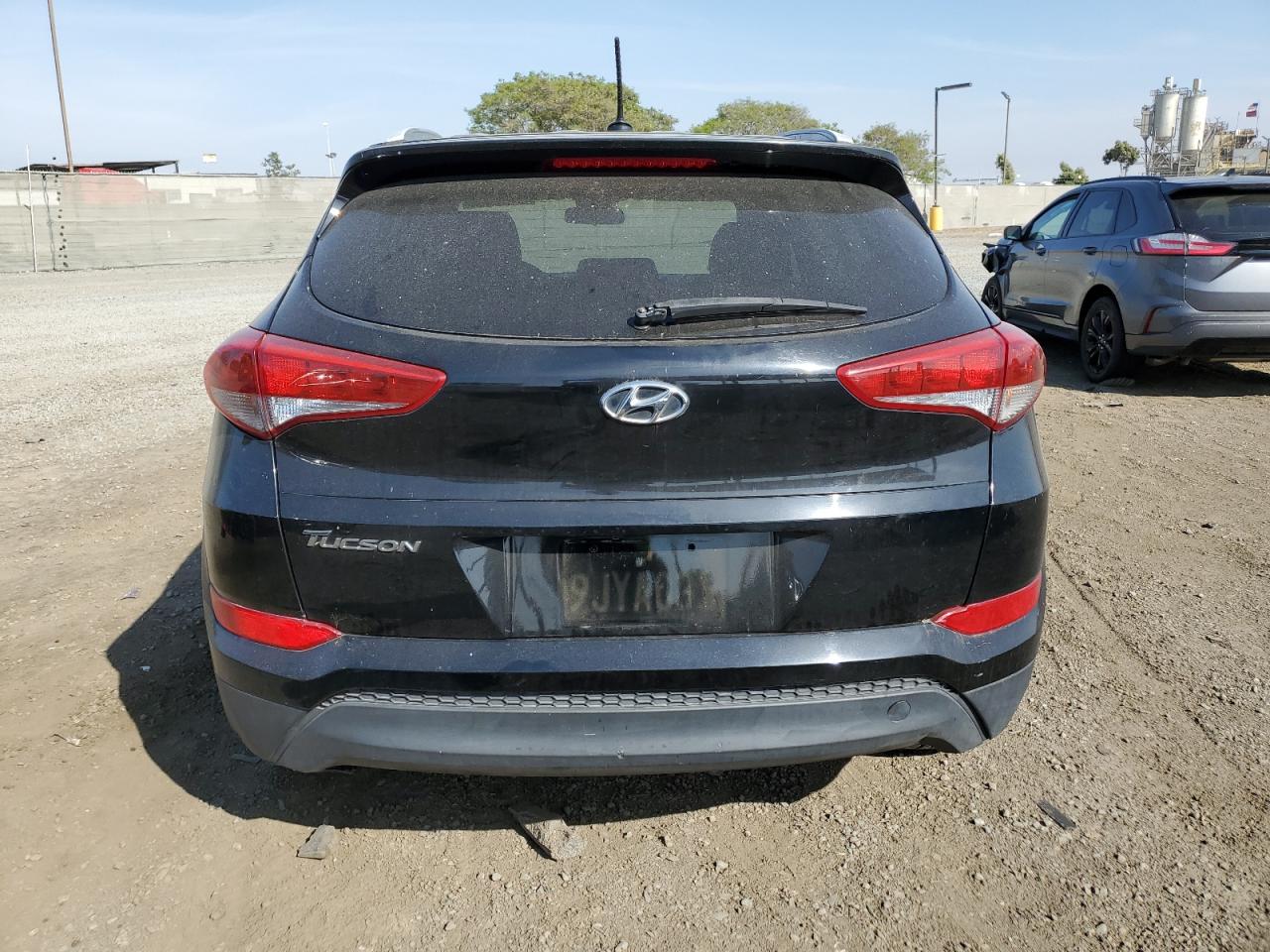KM8J33A41GU091762 2016 Hyundai Tucson Limited