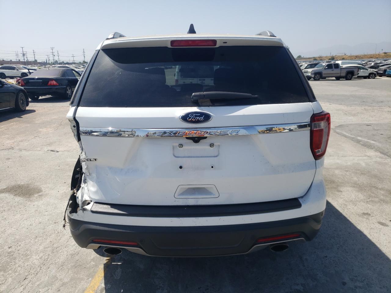 1FM5K7D87JGA04012 2018 Ford Explorer Xlt