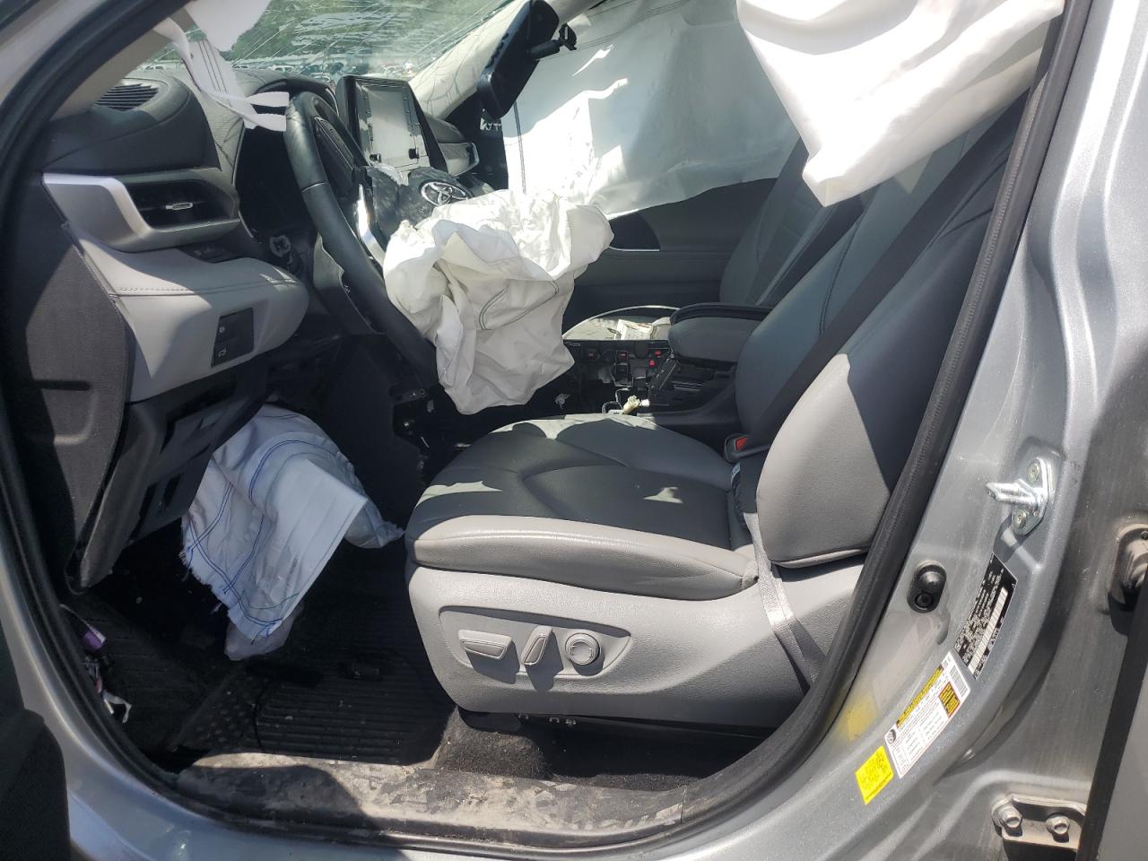 5TDHBRCH3MS047934 2021 Toyota Highlander Hybrid Xle