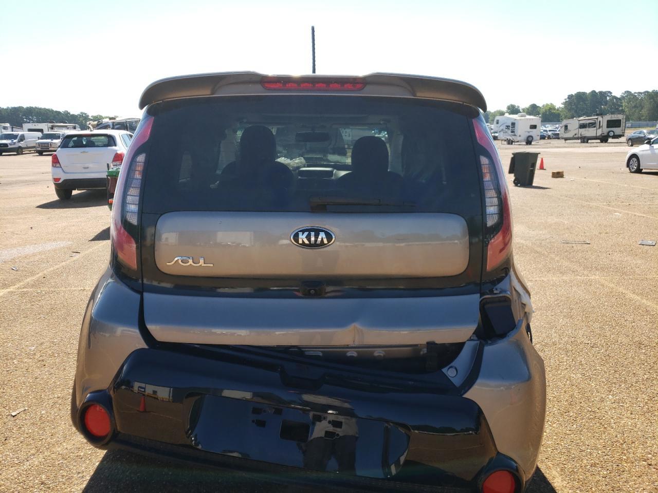 KNDJP3A57G7272378 2016 Kia Soul +