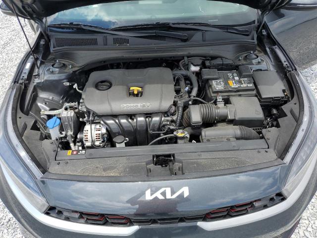 3KPF54AD1PE684238 Kia Forte GT L 11