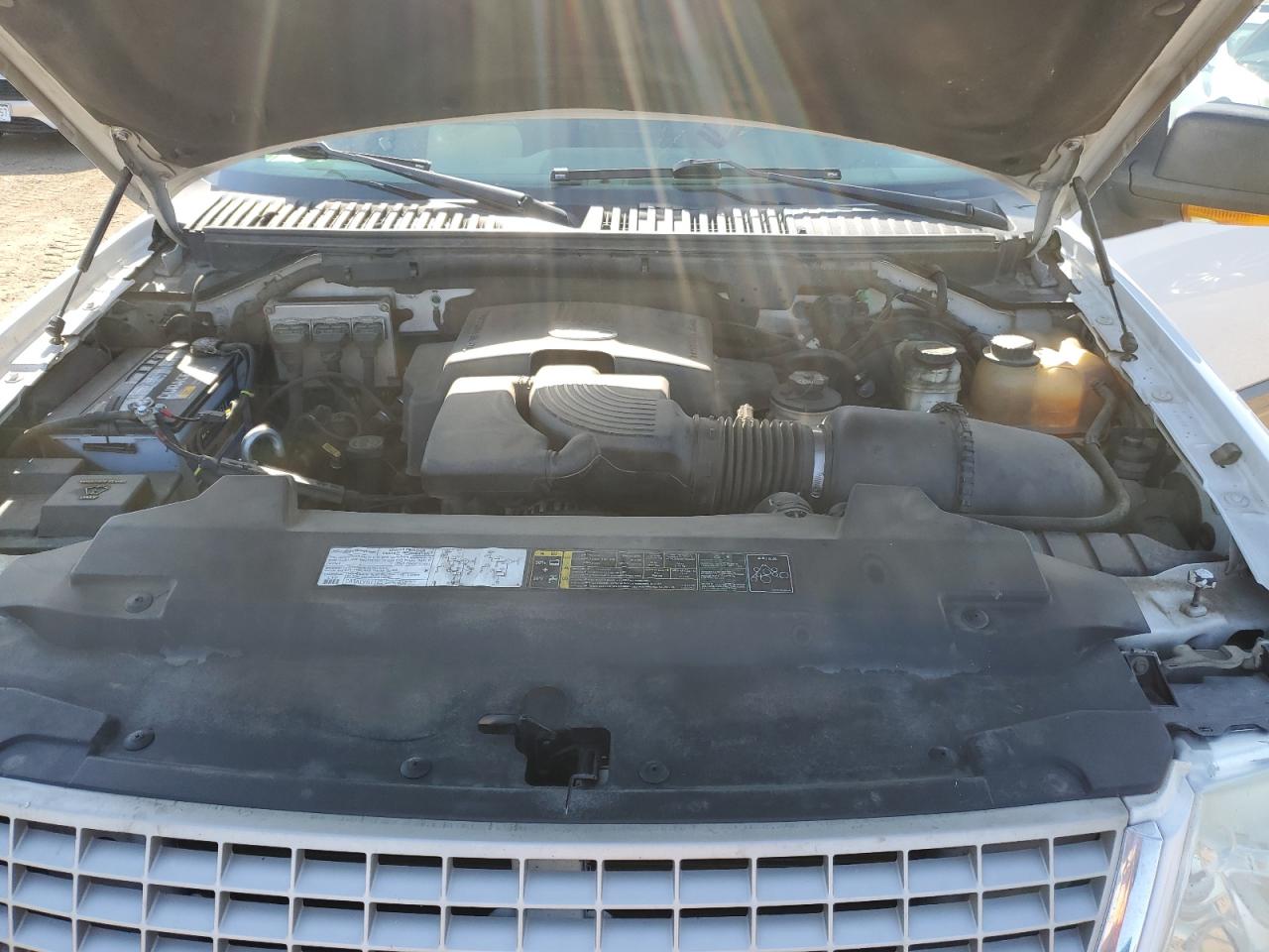 1FMFU18L54LA60505 2004 Ford Expedition Eddie Bauer