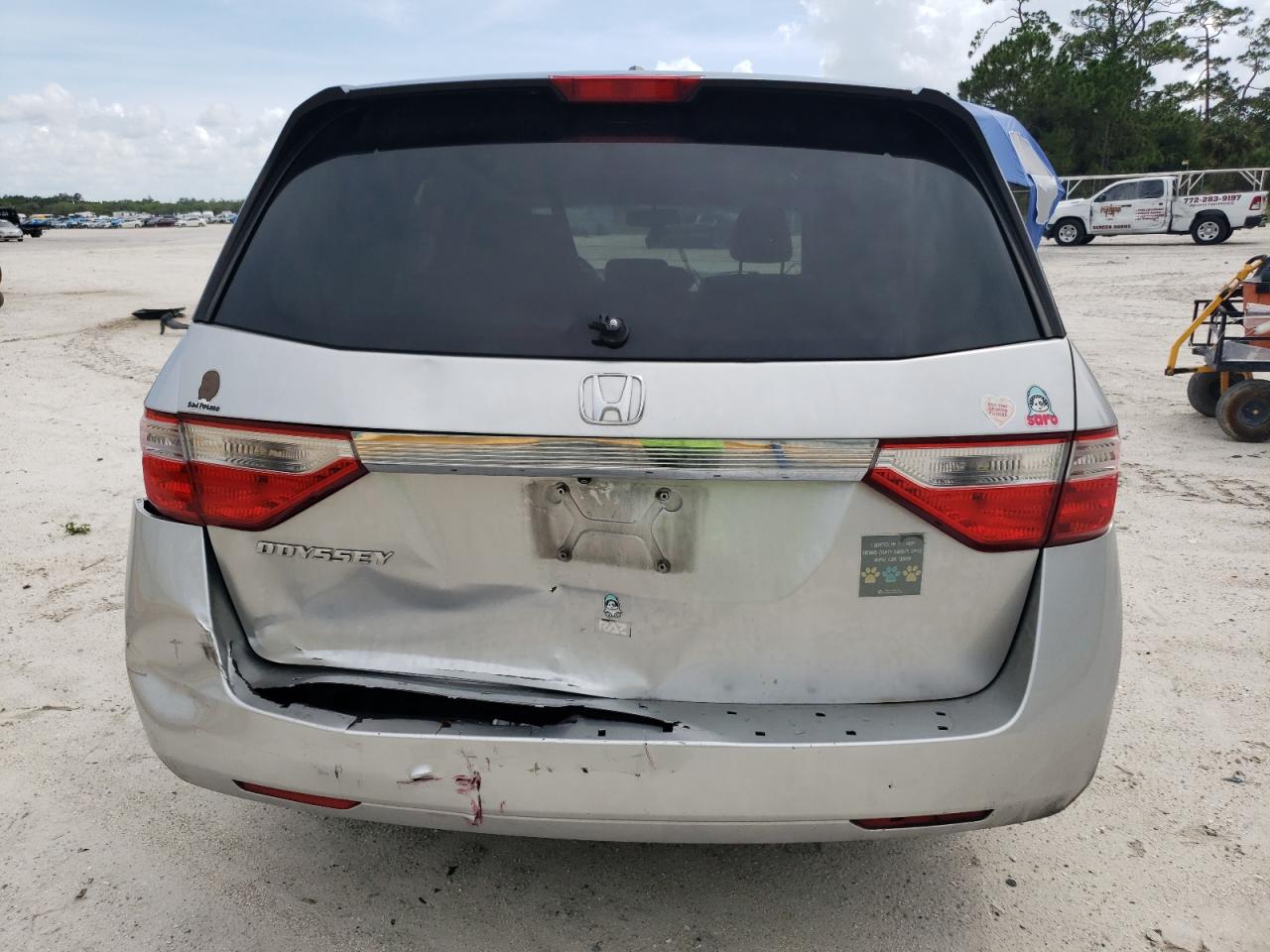 5FNRL5H66CB107726 2012 Honda Odyssey Exl