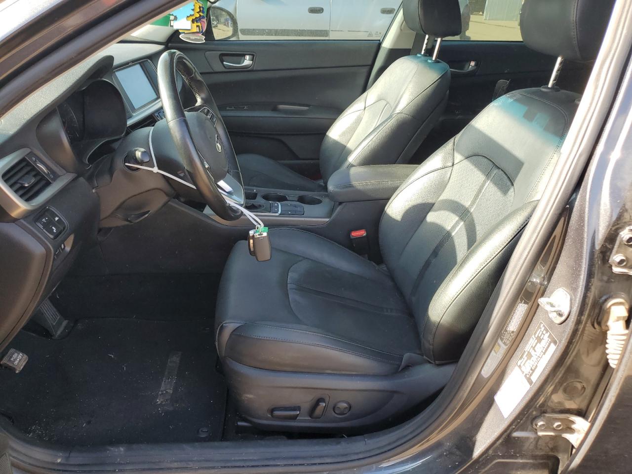 5XXGT4L33LG436914 2020 Kia Optima Lx