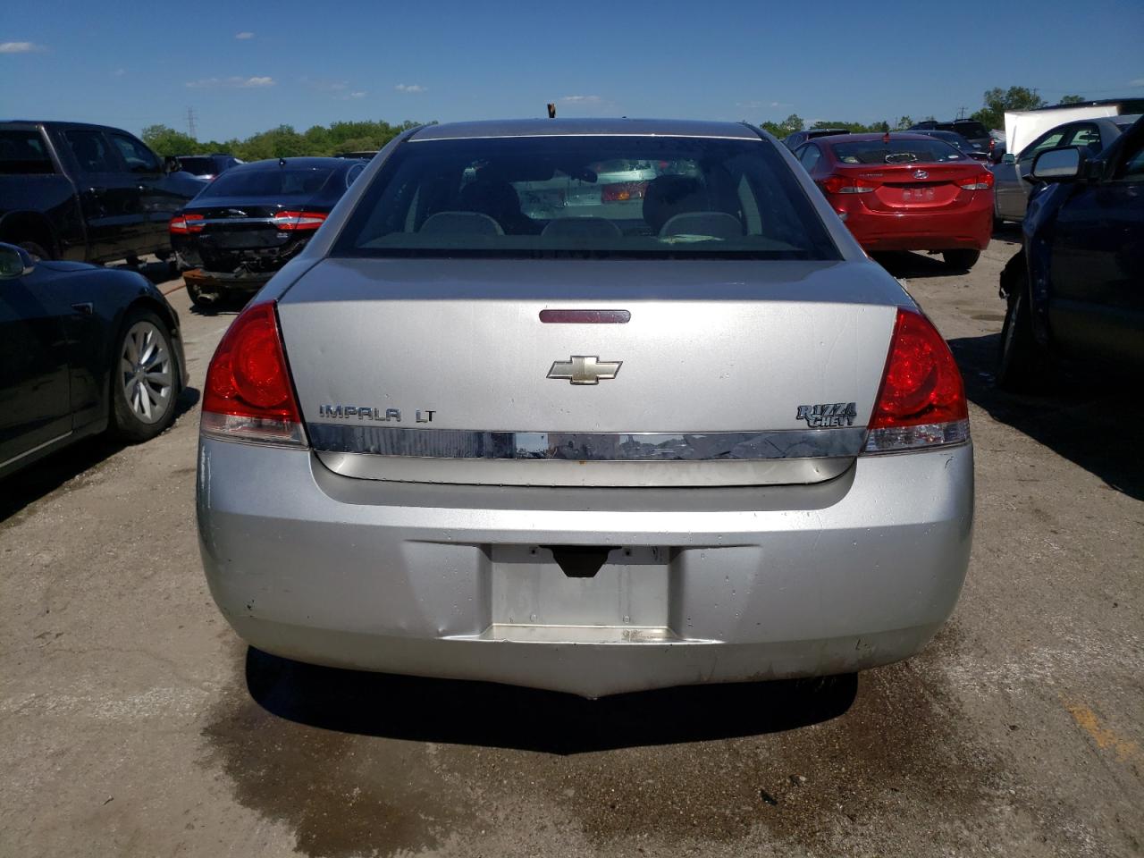 2G1WT55N381231888 2008 Chevrolet Impala Lt