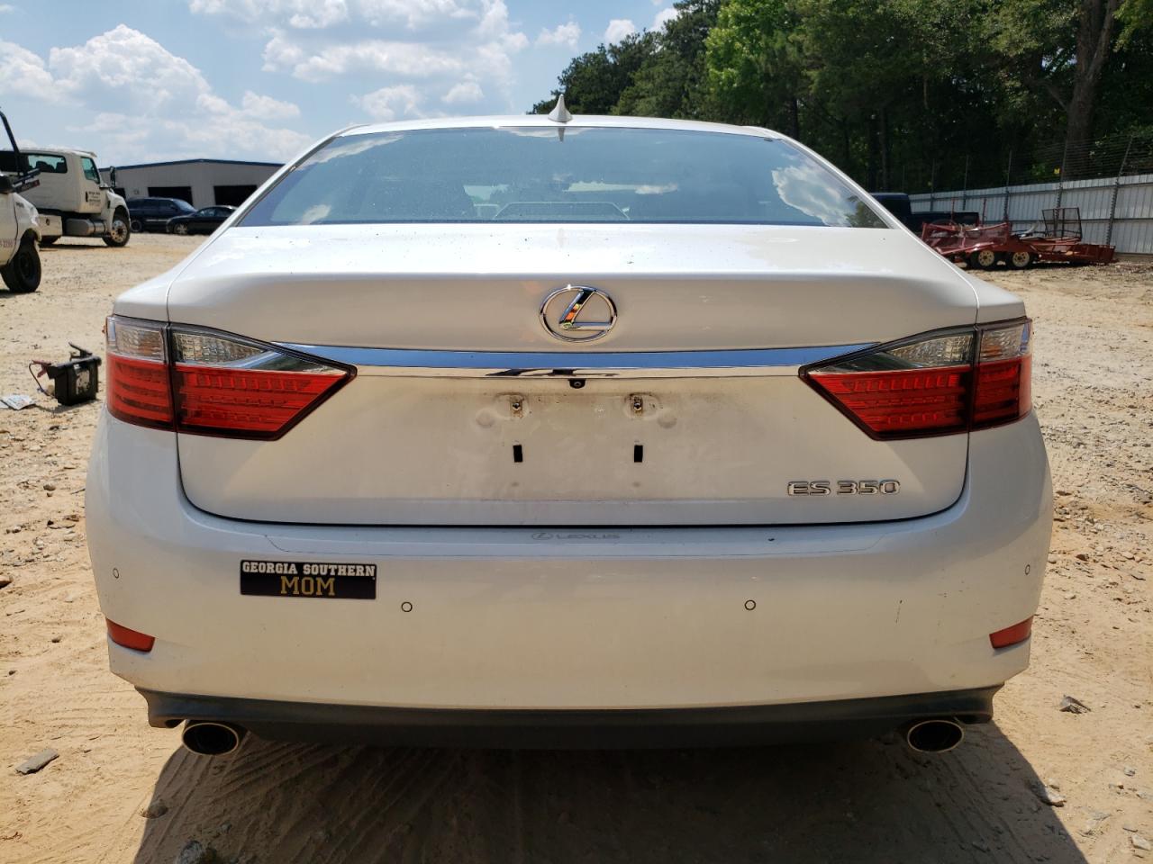 JTHBK1GG8F2163132 2015 Lexus Es 350