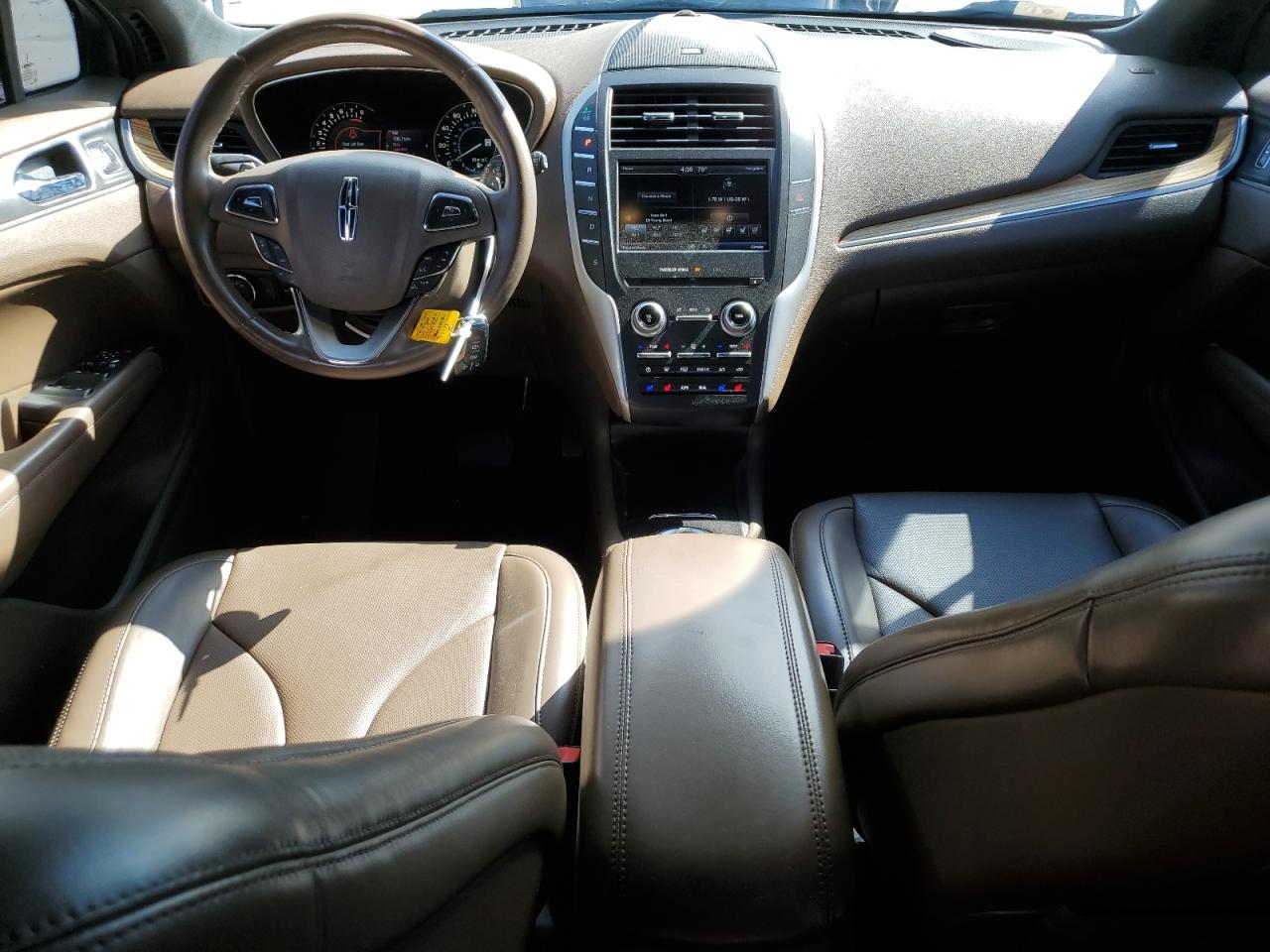 5LMTJ2AH8FUJ10069 2015 Lincoln Mkc