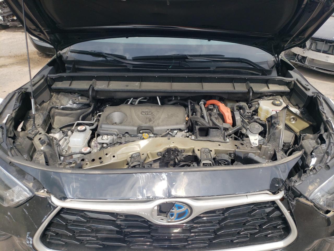 5TDHBRCH4MS035758 2021 Toyota Highlander Hybrid Xle