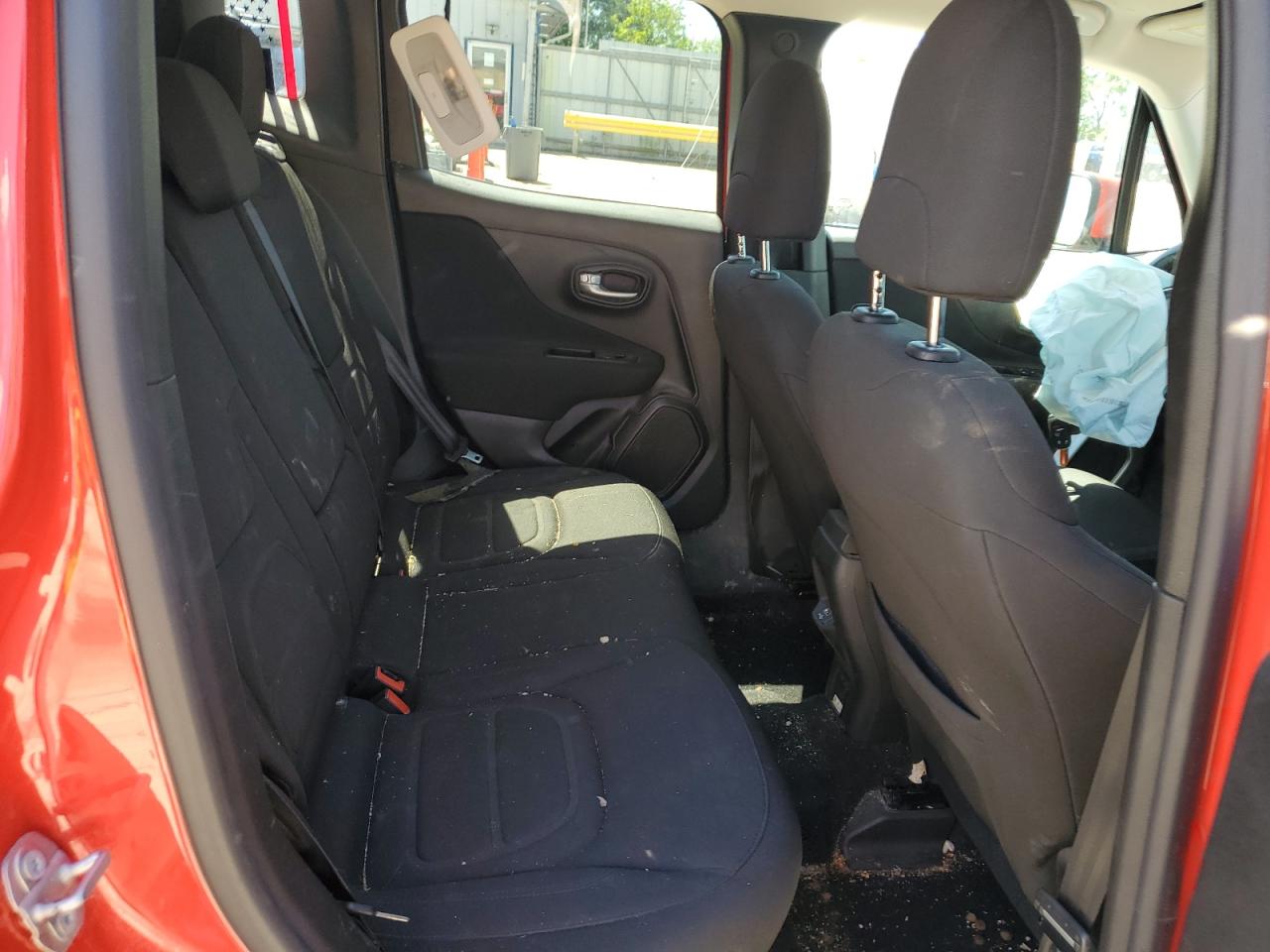 ZACNJDBB8MPM43695 2021 Jeep Renegade Latitude