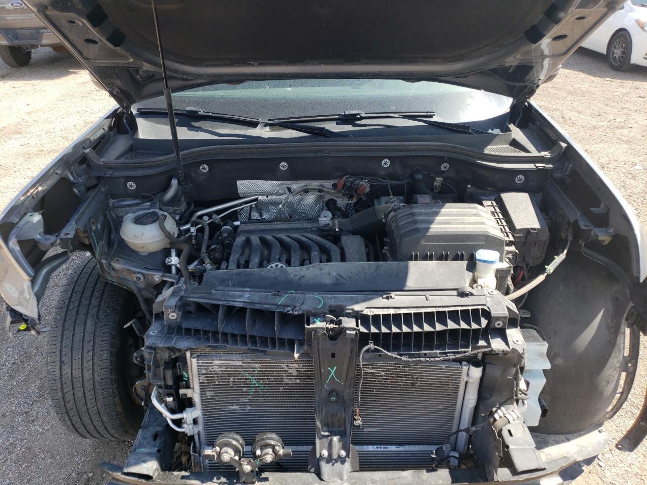 1V2LR2CAXJC512026 2018 Volkswagen Atlas Se