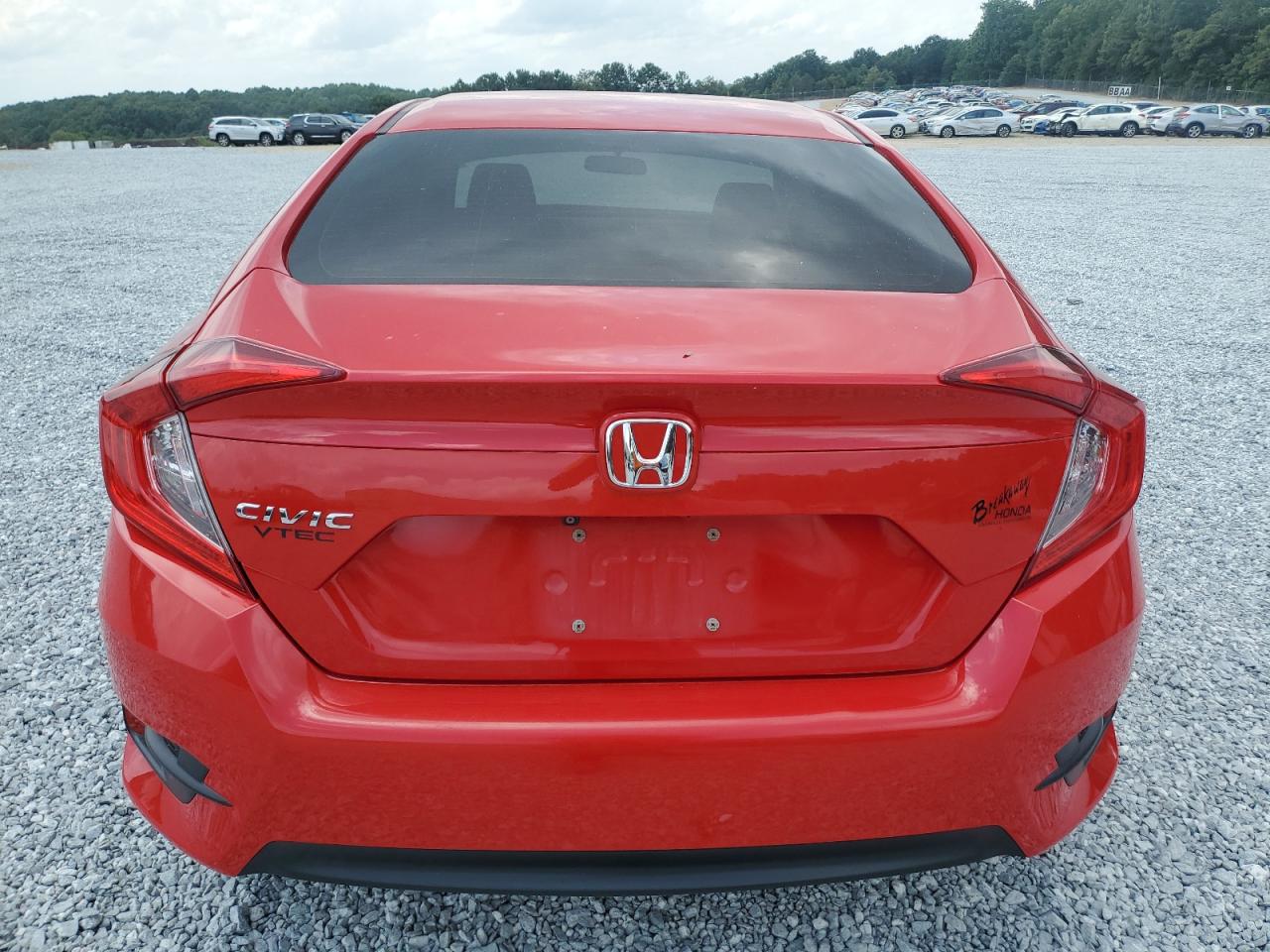 2HGFC2F5XJH511519 2018 Honda Civic Lx