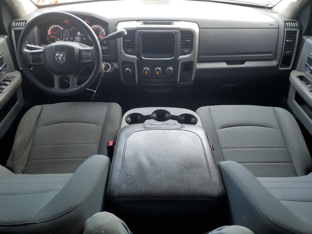 1C6RR7GT2DS609565 2013 Ram 1500 Slt