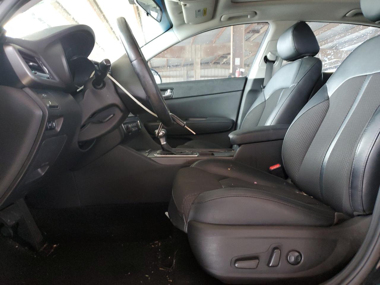 5XXGT4L37JG246417 2018 Kia Optima Lx