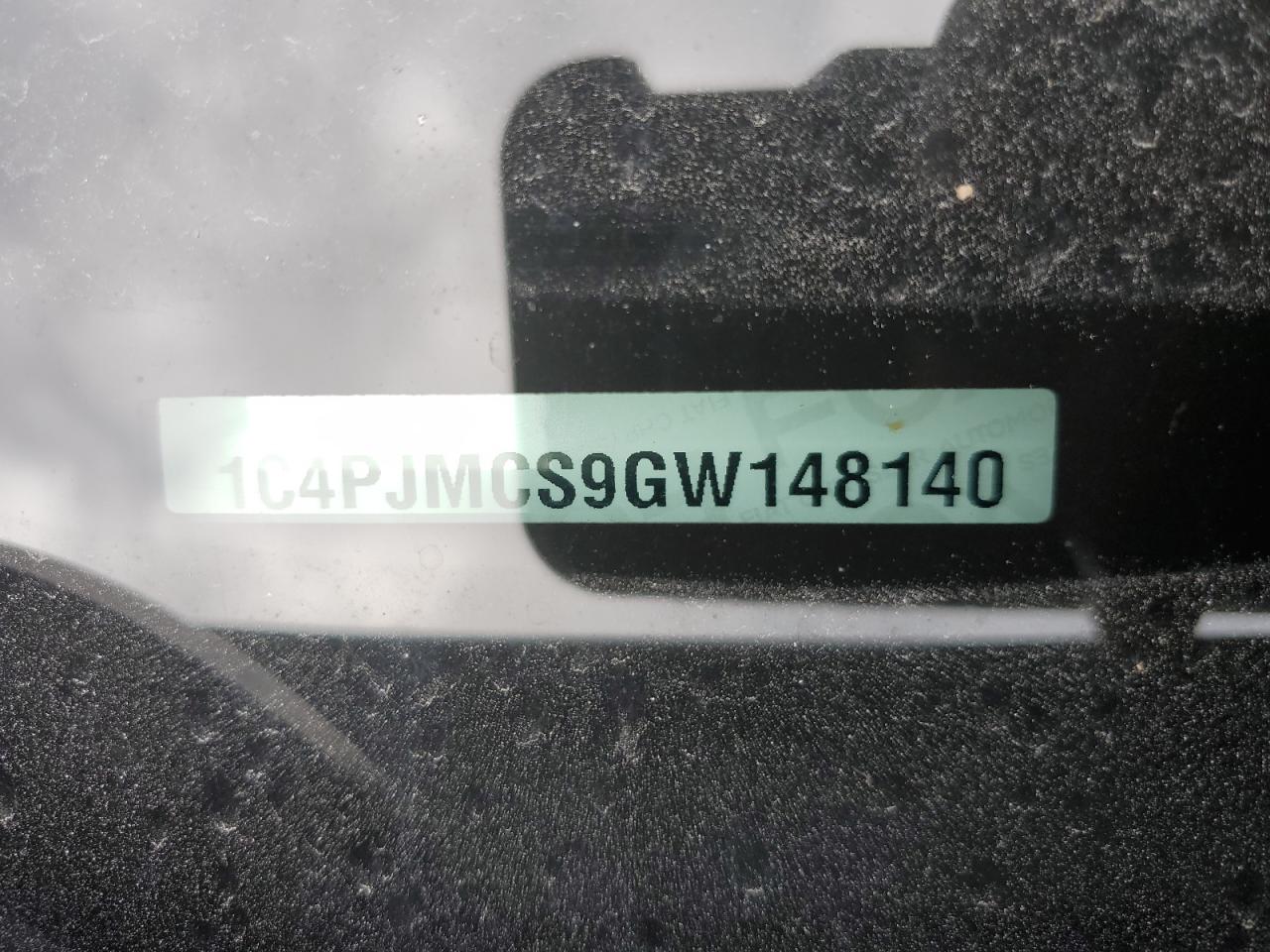 1C4PJMCS9GW148140 2016 Jeep Cherokee Latitude