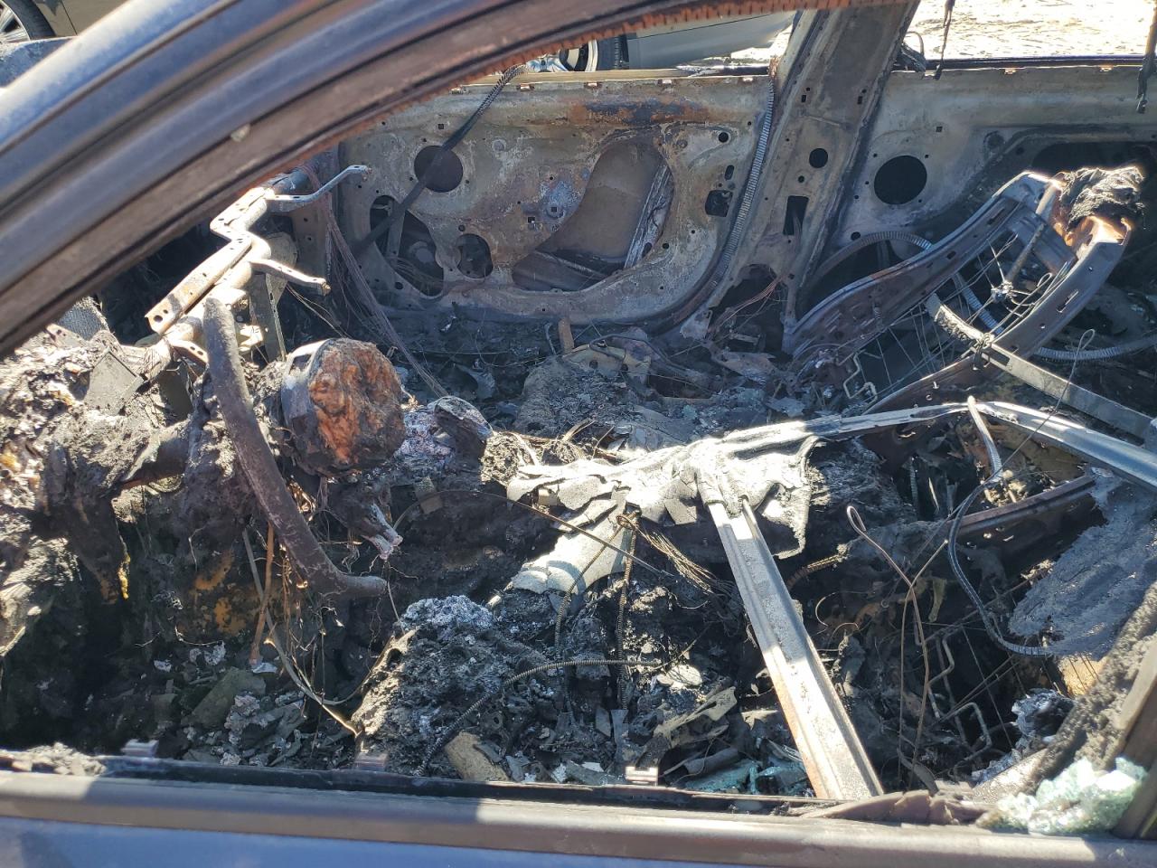 WBA8A3C56GK690017 2016 BMW 320 Xi