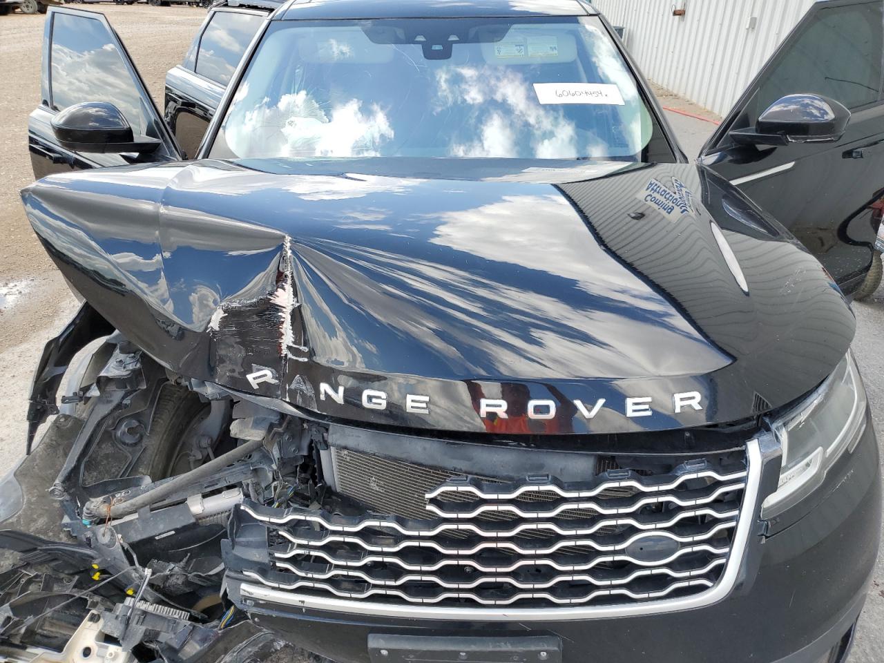 SALYA2RX5JA752227 2018 Land Rover Range Rover Velar