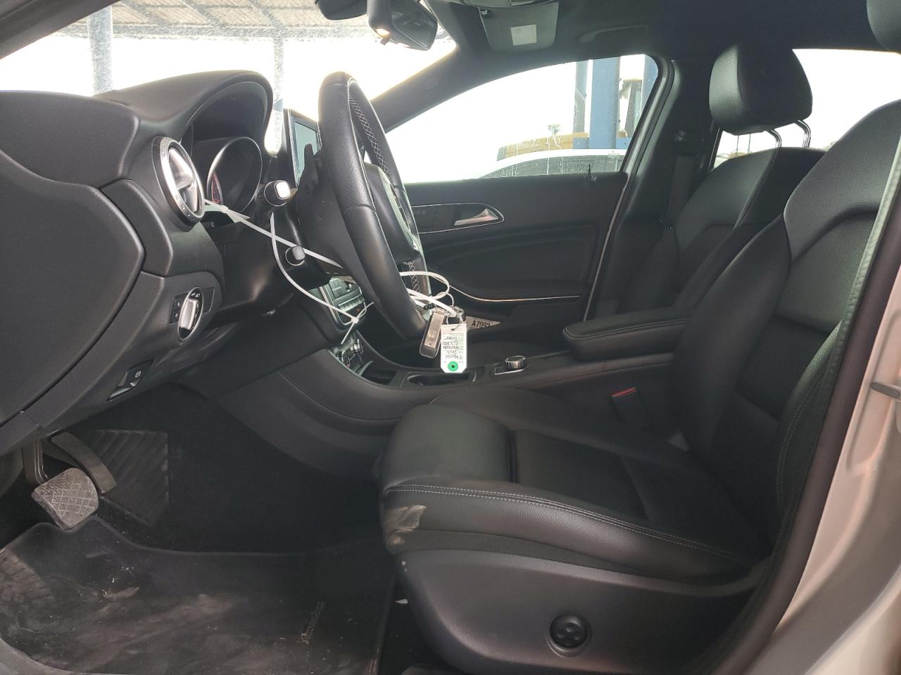 WDCTG4GB4HJ349198 2017 Mercedes-Benz Gla 250 4Matic