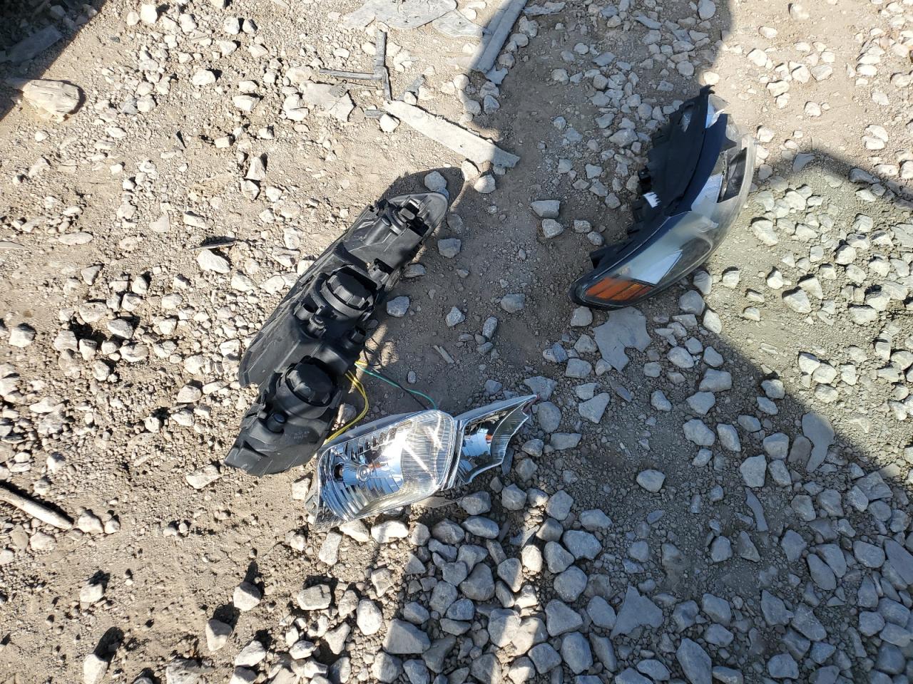 KNAFW5A39B5335341 2011 Kia Forte Sx