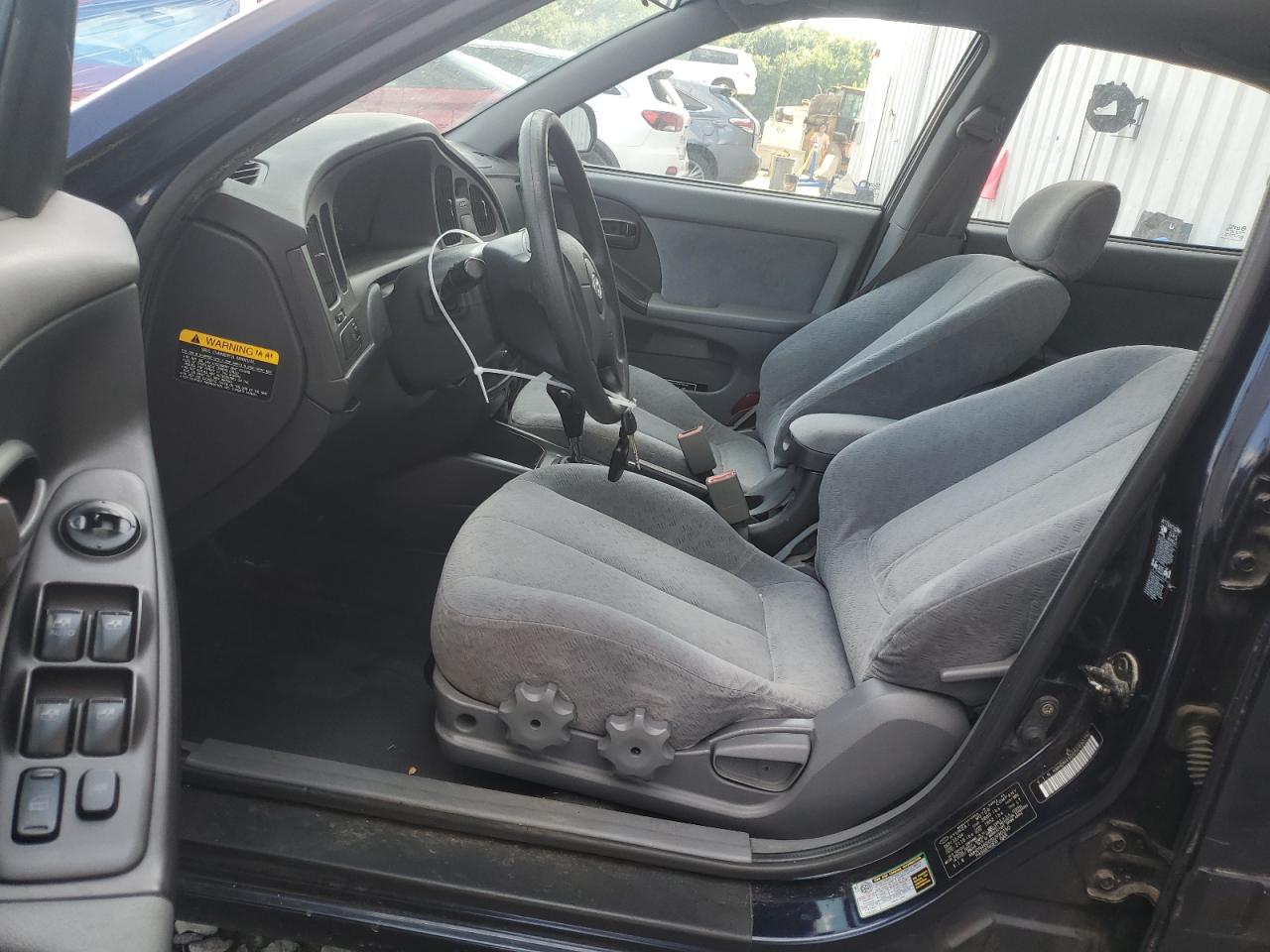 KMHDN46D05U990390 2005 Hyundai Elantra Gls