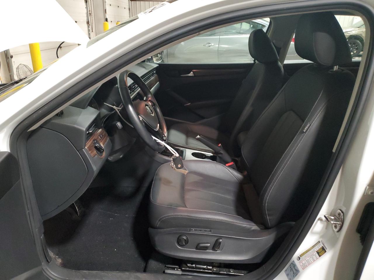 1VWCA7A36LC022841 2020 Volkswagen Passat Sel