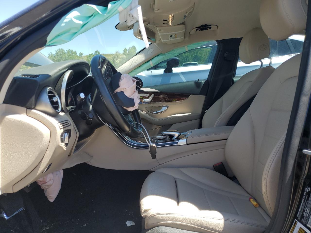 55SWF4KB6GU102928 2016 Mercedes-Benz C 300 4Matic