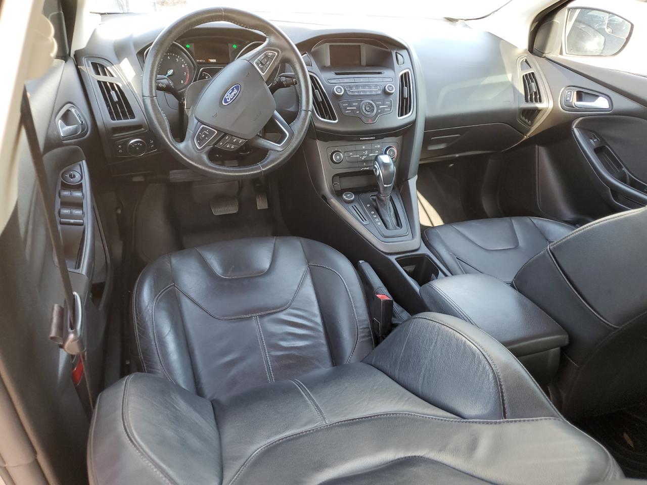 1FADP3K24FL252764 2015 Ford Focus Se