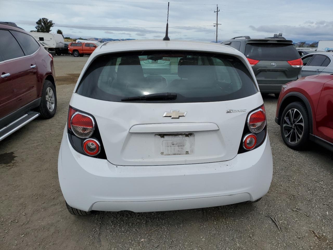 1G1JA6SHXE4227311 2014 Chevrolet Sonic Ls